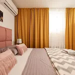 Family-friendly With Swimming Pool Sukosan, Zadar - 18452 Apartment