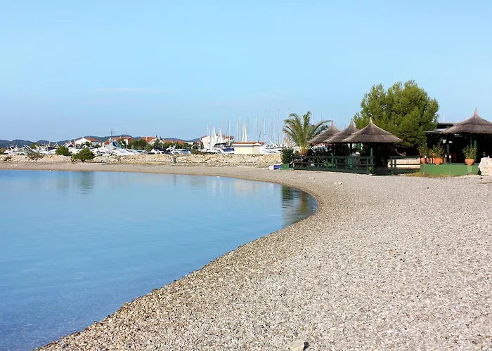 Family-friendly With Swimming Pool Sukosan, Zadar - 18452 Appartement