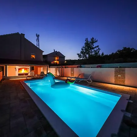 Family-friendly With Swimming Pool Sukosan, Zadar - 18452 Apartmán *